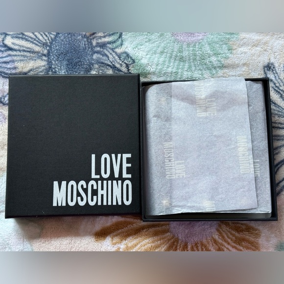 Love moschino studded wallet - Picture 3 of 6